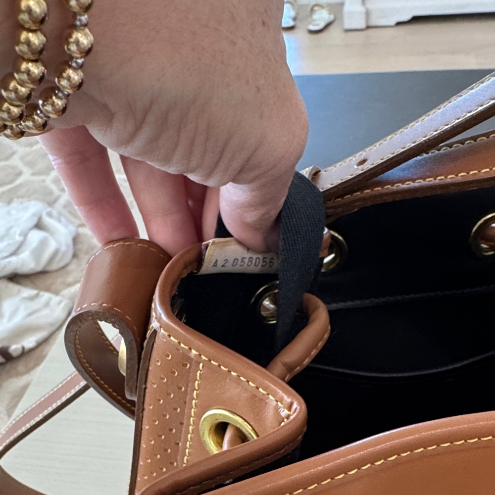 Dooney & Bourke Tan Leather Bucket Bag - Picture 8 of 9